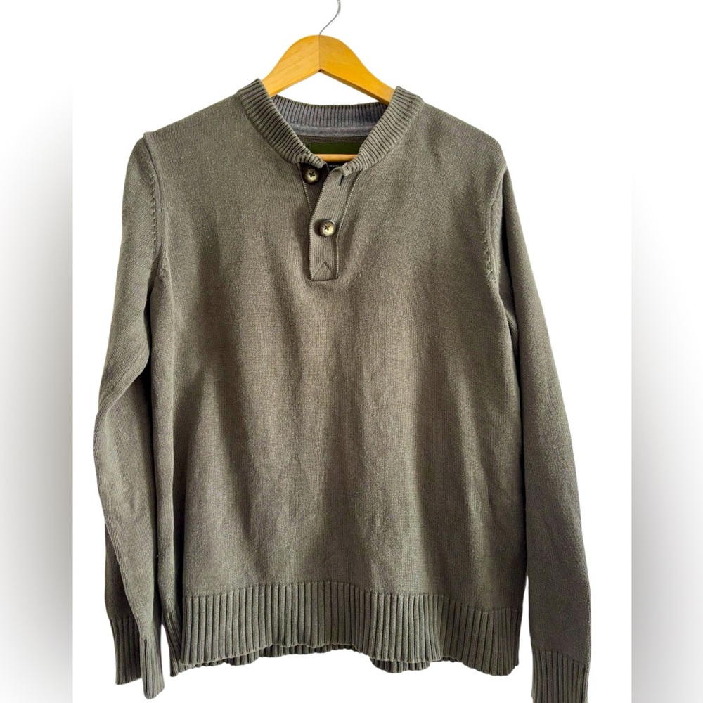 Eddie Bauer Large Lg khaki green crew neck 1/4 button cotton Sweater. Preloved.